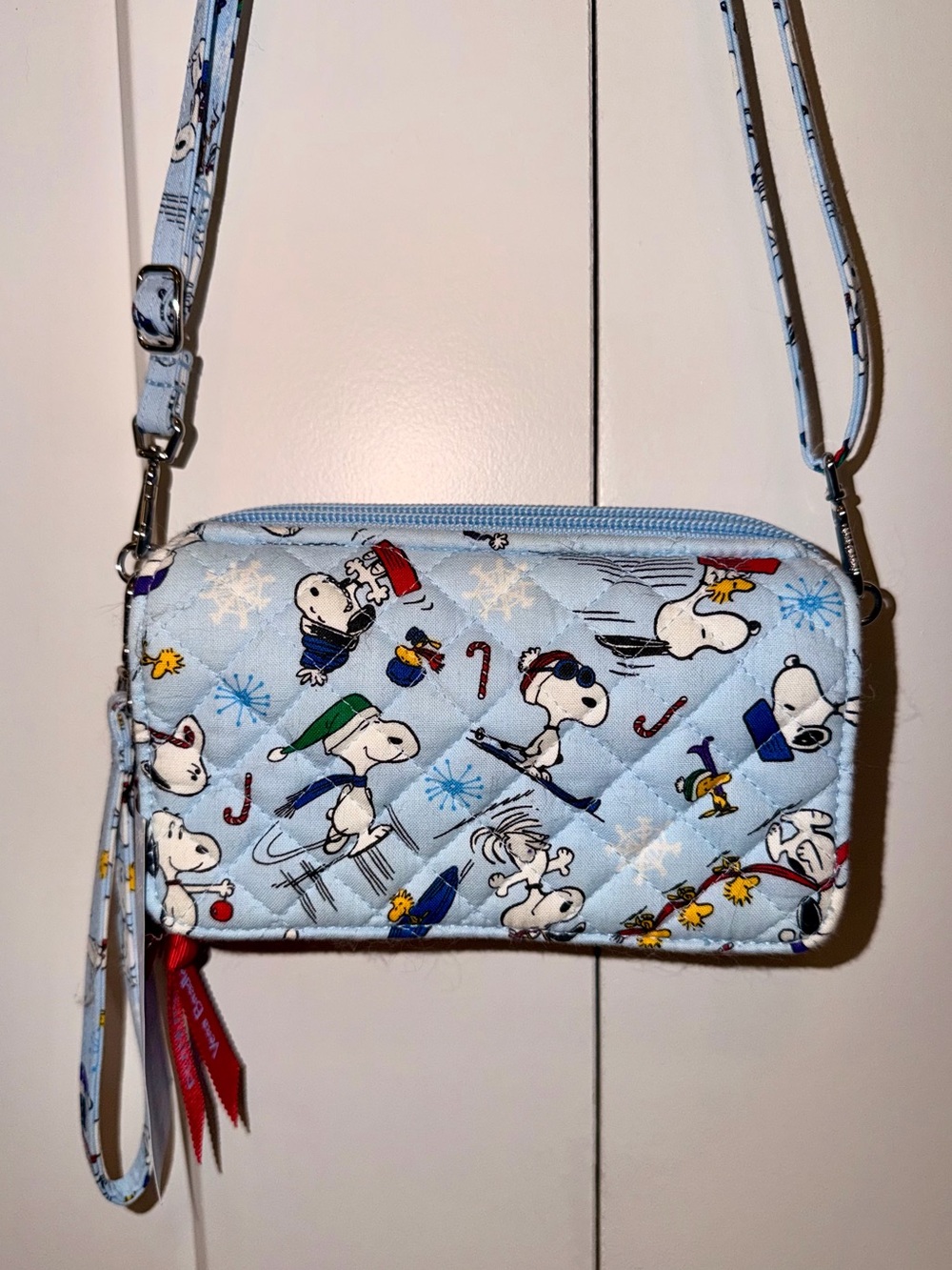 NWT Vera Bradley x Snoopy RFID All in One Crossbody Bag - Ski Jump Snoopy